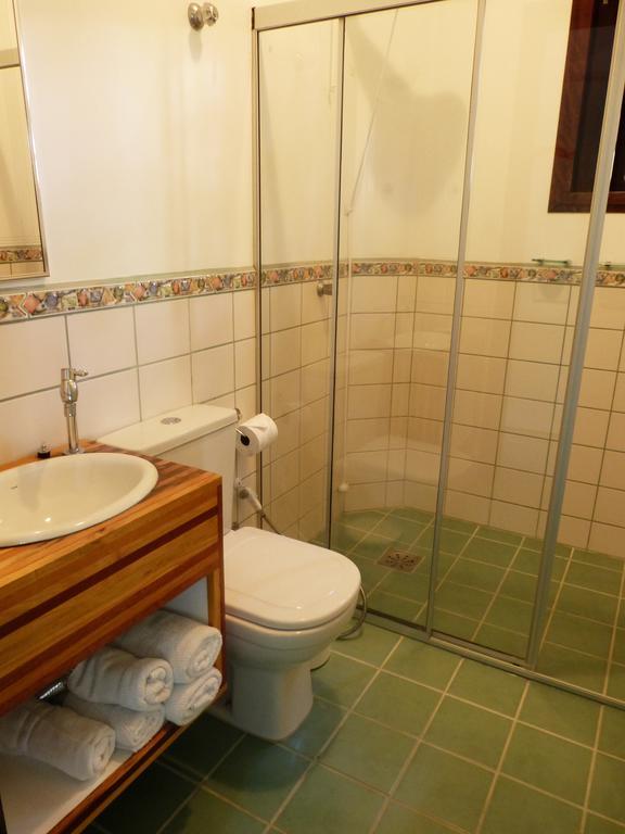בומבינאס Pousada Narinari מראה חיצוני תמונה